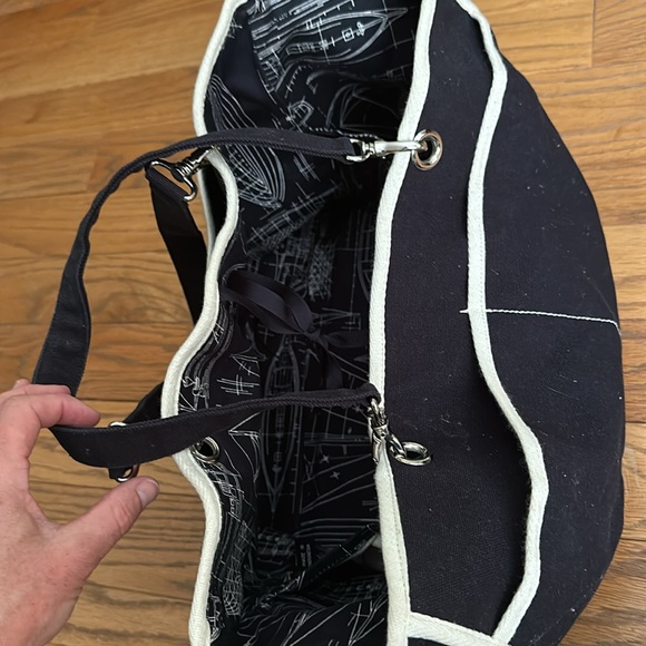 Ann Taylor Tote Bag - Picture 7 of 7